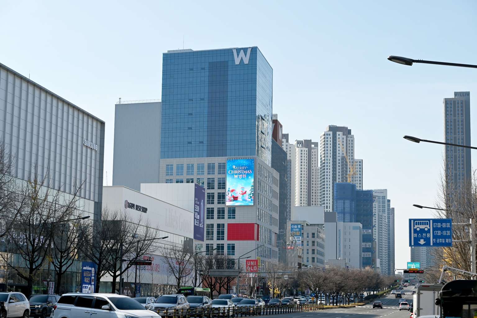 대구 달서구 달구벌대로 1632 (감삼동, 더블유병원) 벽면